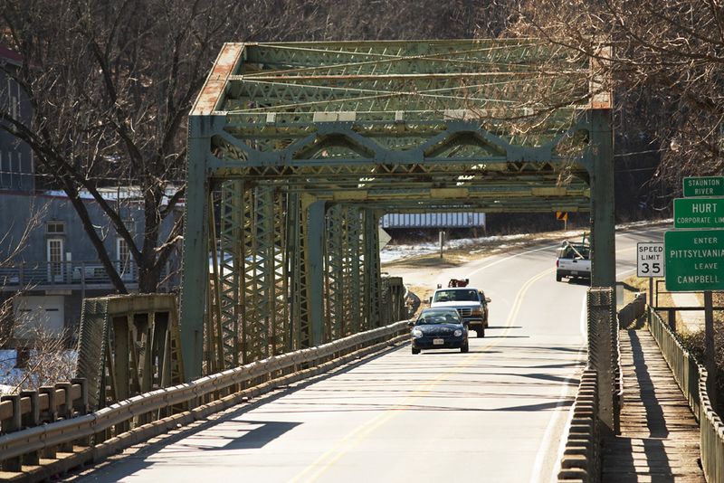 File:US29AltavistaBridgePortal3.jpg