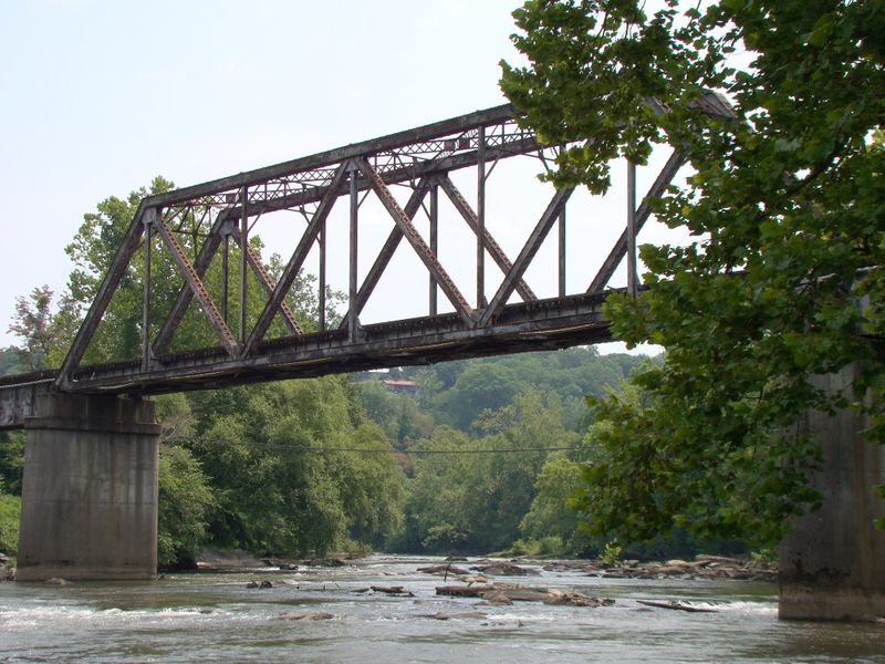 File:Bryson City RR Bridge 2.jpg
